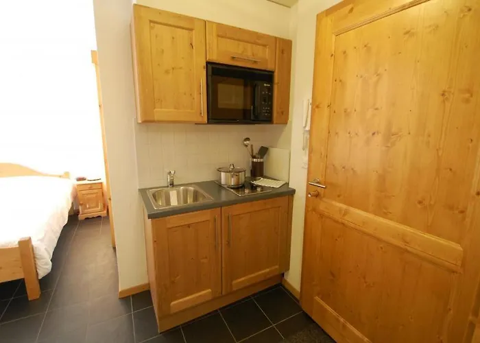 Beautiful With Comforts And Views Apartamento Val dʼIlliez