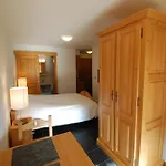 Beautiful With Comforts And Views Val dʼIlliez